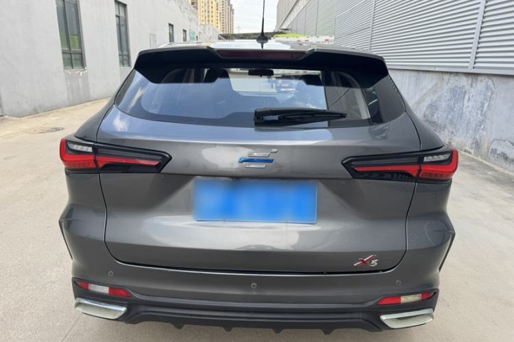 Used CHANGAN OSHAN X5 2021 Revised Version 1.6L CVT Luxury Edition Exterior 2