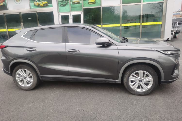 Used CHANGAN OSHAN X5 2021 1.6L CVT Luxury Model Exterior 2