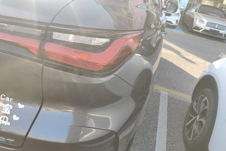 Used CHANGAN OSHAN X5 2021 1.5T DCT Flagship Edition Exterior 2