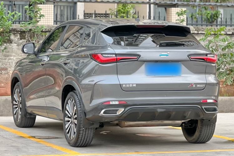 Used CHANGAN OSHAN X5 2021 Revised Version 1.5T DCT Luxury Edition Exterior 3