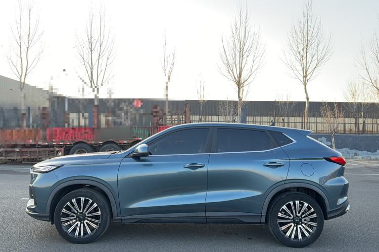 Used CHANGAN OSHAN X5 2021 1.5T DCT Prestige Edition Exterior 6