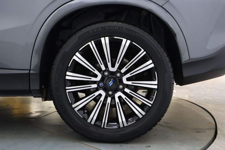 Used CHANGAN OSHAN X5 2021 1.5T DCT Luxury Edition Exterior 6