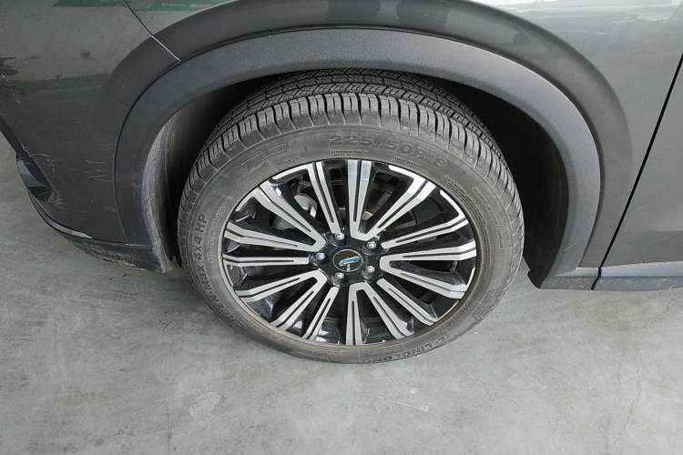 Used CHANGAN OSHAN X5 2021 1.5T DCT Prestige Edition Exterior 7