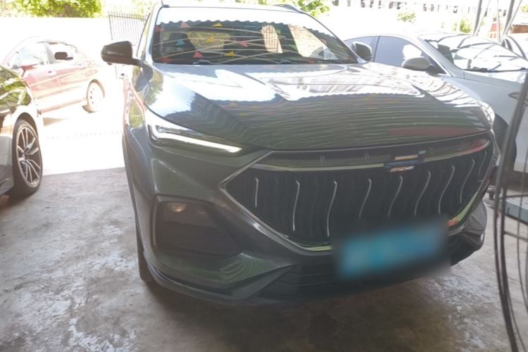 Used CHANGAN OSHAN X5 2021 1.5T DCT Flagship Edition Front