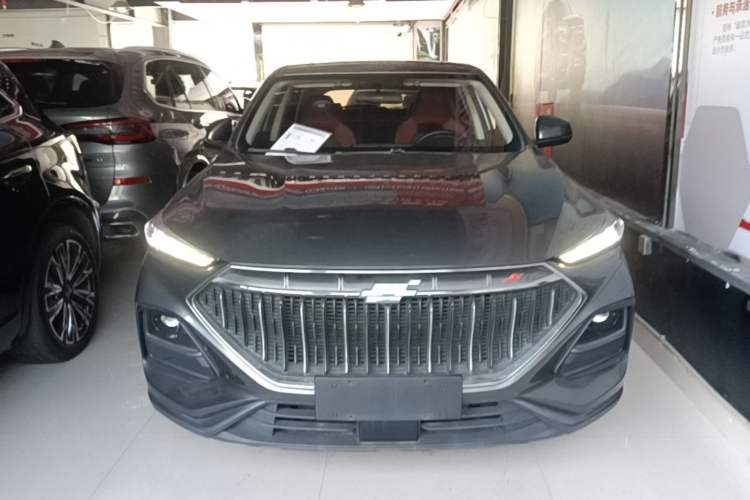 Used CHANGAN OSHAN X5 2021 1.5T DCT Prestige Edition Front
