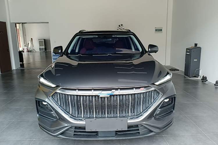 Used CHANGAN OSHAN X5 2021 1.5T DCT Flagship Edition Front