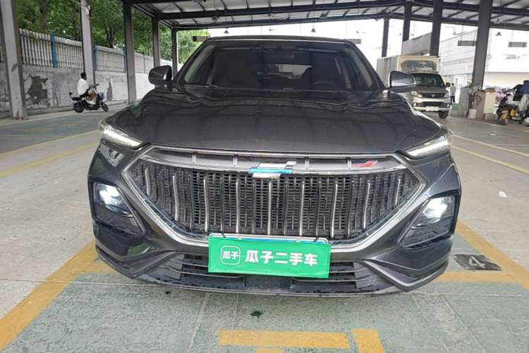 Used CHANGAN OSHAN X5 2021 1.5T DCT Prestige Edition Front