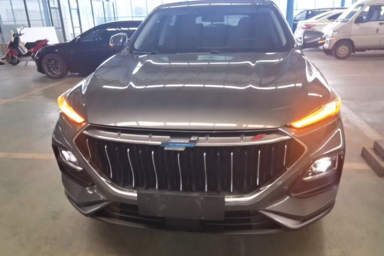 Used CHANGAN OSHAN X5 2021 1.5T DCT Prestige Edition Front