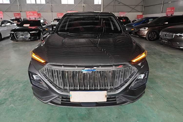 Used CHANGAN OSHAN X5 2021 1.5T DCT Prestige Edition Front