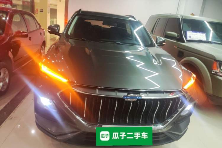 Used CHANGAN OSHAN X5 2021 1.5T DCT Flagship Edition Front