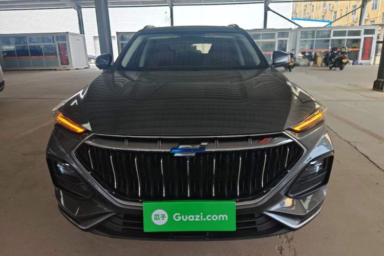 Used CHANGAN OSHAN X5 2021 1.5T DCT Flagship Edition Front
