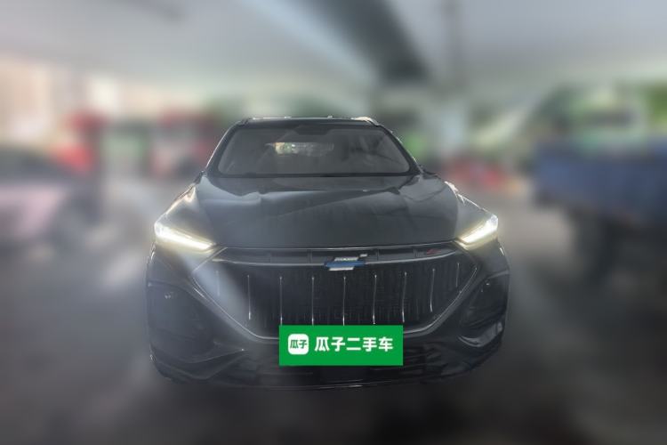 Used CHANGAN OSHAN X5 2021 Revised Version 1.5T DCT Luxury Edition Front