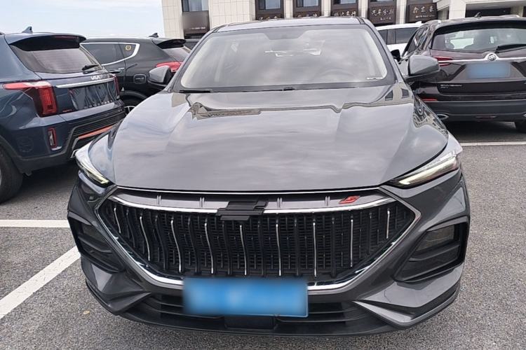 Used CHANGAN OSHAN X5 2021 Revised Version 1.5T DCT Luxury Edition Front