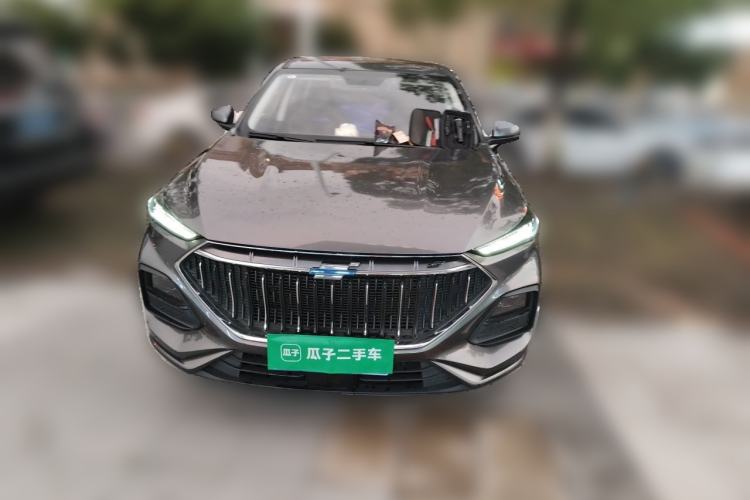 Used CHANGAN OSHAN X5 2021 1.6L CVT Comfort Model Front