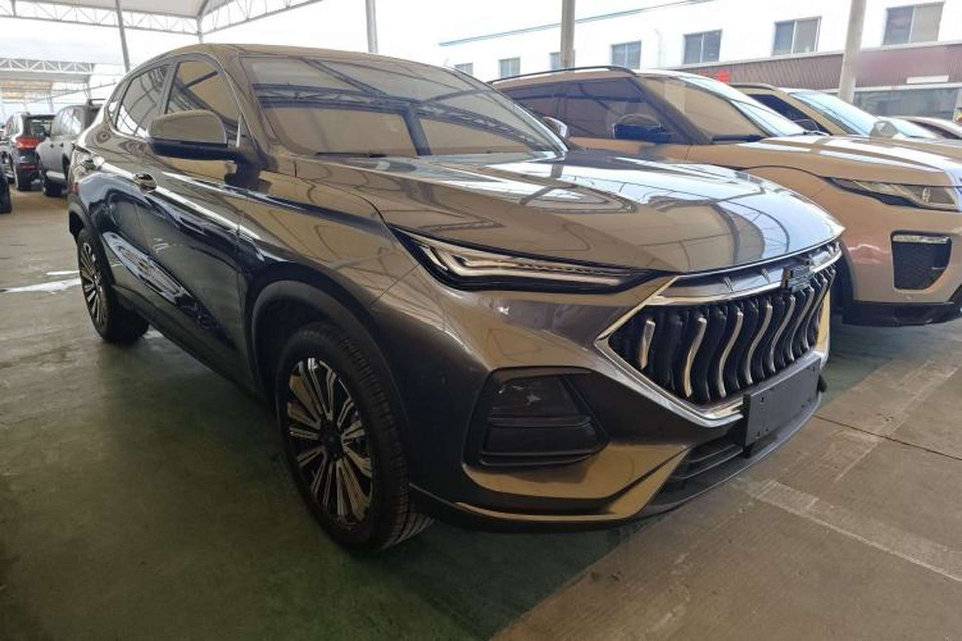 Used CHANGAN OSHAN X5 2021 1.5T DCT Prestige Edition Front Right 45 Deg