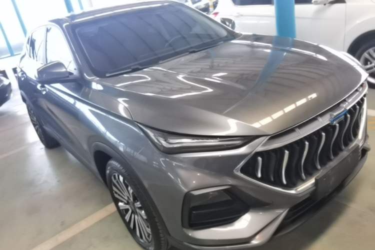 Used CHANGAN OSHAN X5 2021 1.5T DCT Prestige Edition Front Right 45 Deg