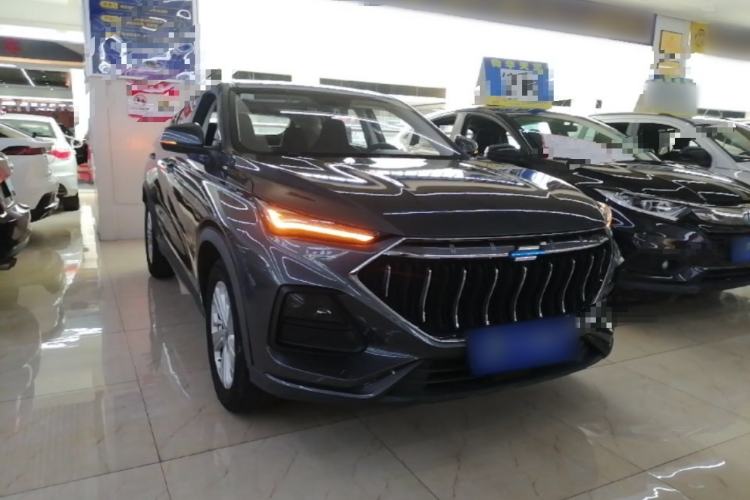 Used CHANGAN OSHAN X5 2021 Revised Version 1.6L CVT Luxury Edition Front Right 45 Deg