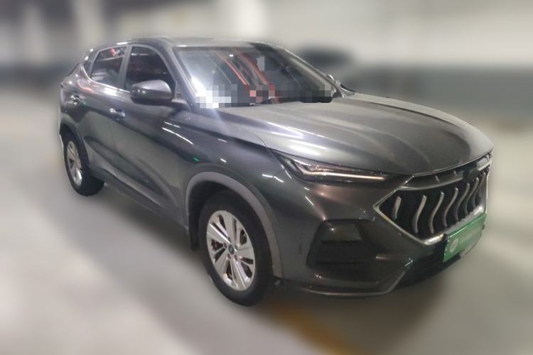 Used CHANGAN OSHAN X5 2021 1.6L CVT Luxury Model Front Right 45 Deg