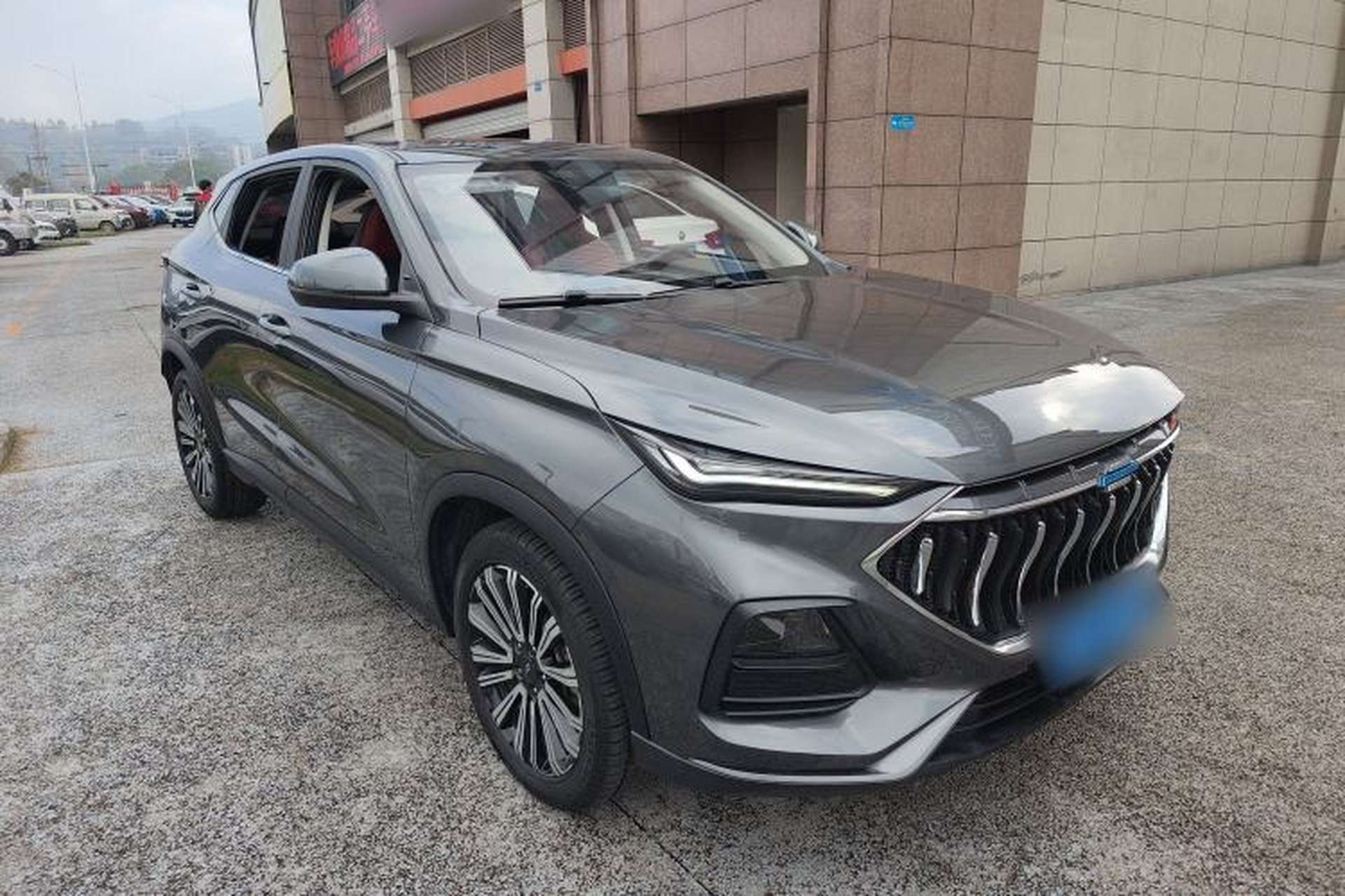 Used CHANGAN OSHAN X5 2021 1.5T DCT Prestige Edition Front Right 45 Deg