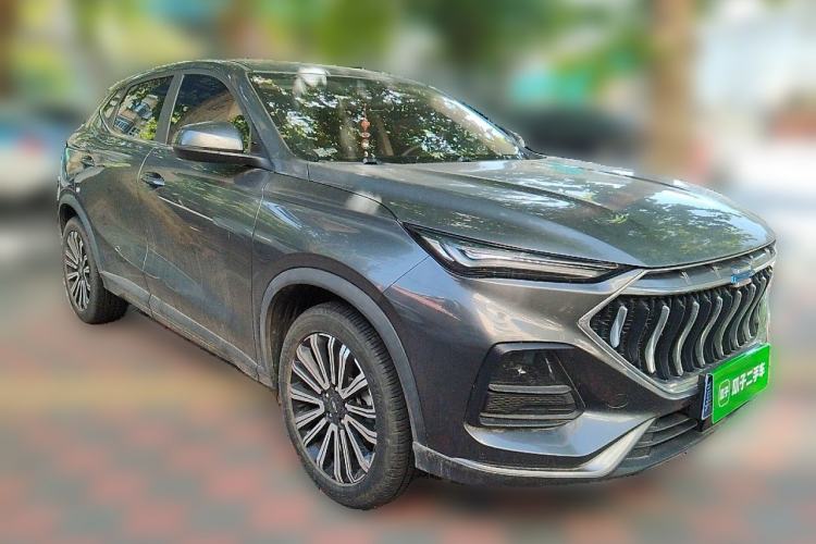 Used CHANGAN OSHAN X5 2021 1.6L CVT Luxury Model Front Right 45 Deg