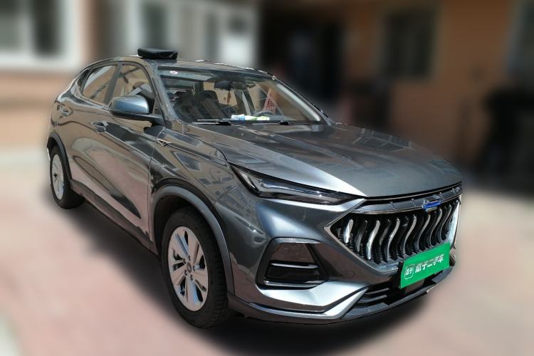 Used CHANGAN OSHAN X5 2021 1.6L CVT Luxury Version Front Right 45 Deg