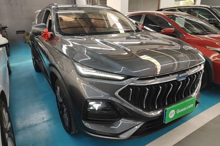 Used CHANGAN OSHAN X5 2021 1.5T DCT Flagship Edition Front Right 45 Deg