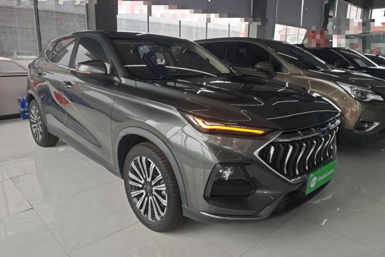 Used CHANGAN OSHAN X5 2021 1.5T DCT Prestige Edition Front Right 45 Deg