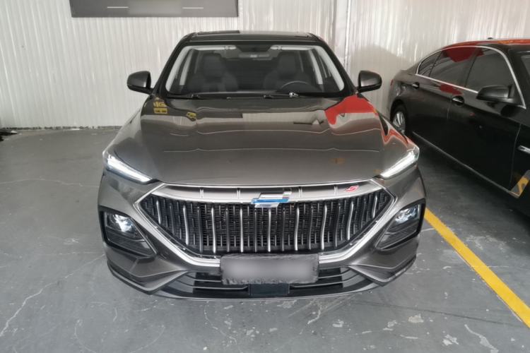 Used CHANGAN OSHAN X5 2021 1.5T DCT Luxury Edition Front