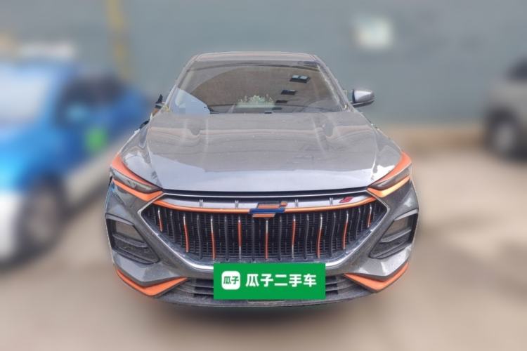 Used CHANGAN OSHAN X5 2021 1.5T DCT Prestige Edition Front