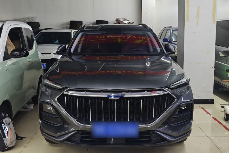 Used CHANGAN OSHAN X5 2021 1.5T DCT Flagship Edition Front