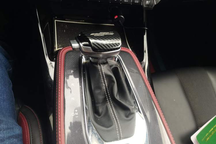 Used CHANGAN OSHAN X5 2021 1.5T DCT Prestige Edition Gear Lever