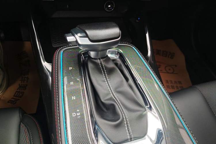 Used CHANGAN OSHAN X5 2021 1.6L CVT Luxury Model Gear Lever