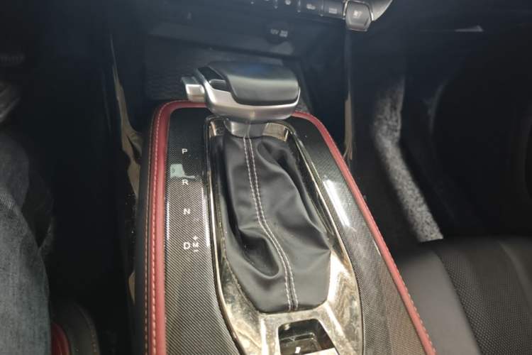 Used CHANGAN OSHAN X5 2021 1.5T DCT Prestige Edition Gear Lever