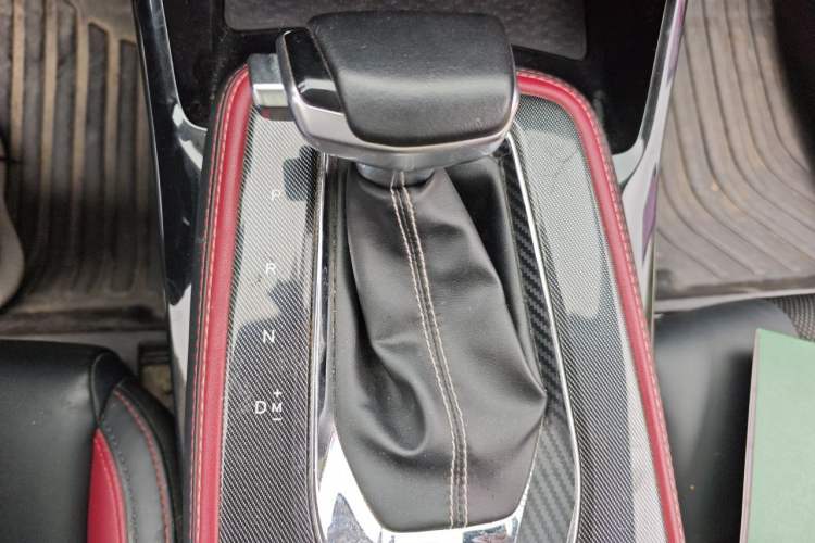 Used CHANGAN OSHAN X5 2021 1.5T DCT Prestige Edition Gear Lever