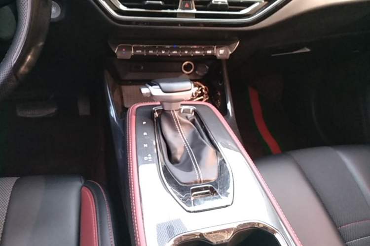 Used CHANGAN OSHAN X5 2021 1.5T DCT Flagship Edition Gear Lever