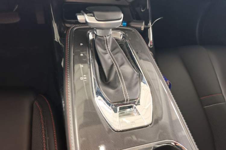 Used CHANGAN OSHAN X5 2021 1.6L CVT Youth Edition Gear Lever