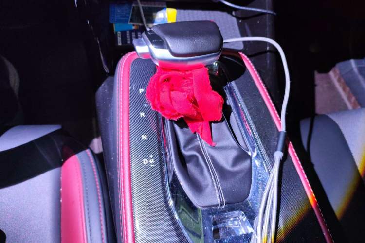 Used CHANGAN OSHAN X5 2021 1.5T DCT Prestige Edition Gear Lever