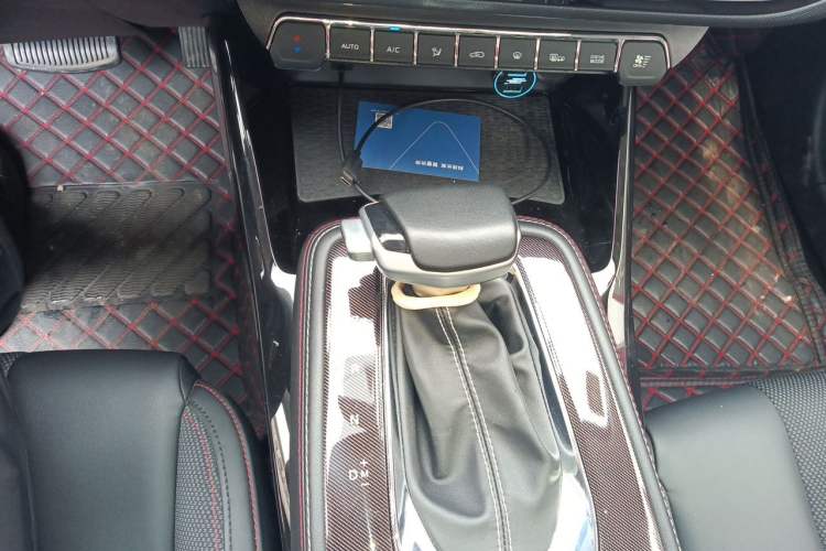 Used CHANGAN OSHAN X5 2021 1.6L CVT Luxury Model Gear Lever