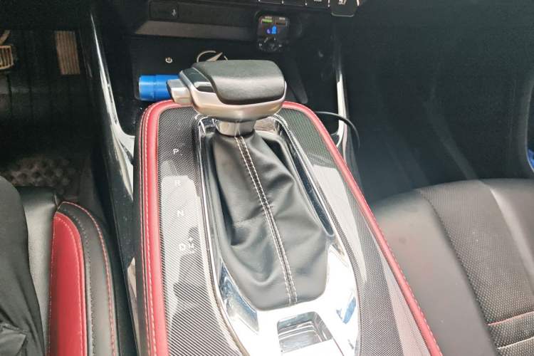 Used CHANGAN OSHAN X5 2021 1.5T DCT Prestige Edition Gear Lever