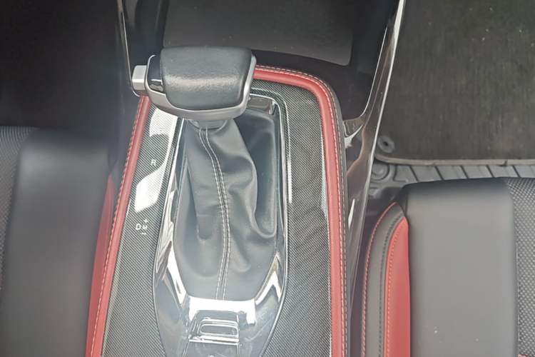 Used CHANGAN OSHAN X5 2021 Revised Version 1.5T DCT Luxury Edition Gear Lever