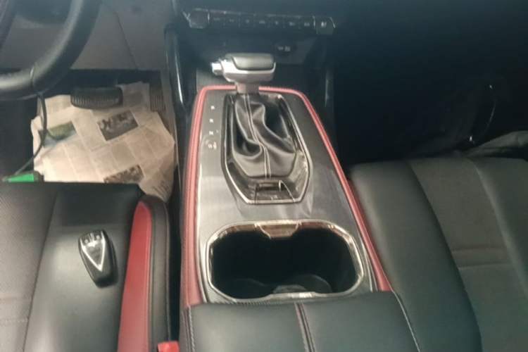 Used CHANGAN OSHAN X5 2021 1.5T DCT Flagship Edition Gear Lever