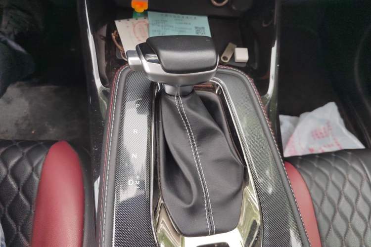 Used CHANGAN OSHAN X5 2021 1.6L CVT Luxury Model Gear Lever