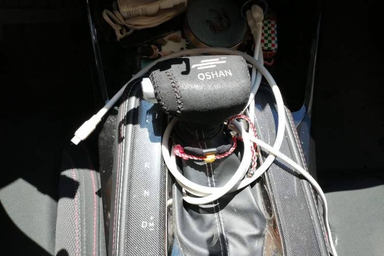 Used CHANGAN OSHAN X5 2021 1.6L CVT Luxury Version Gear Lever