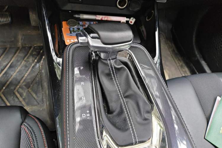 Used CHANGAN OSHAN X5 2021 1.5T DCT Flagship Edition Gear Lever