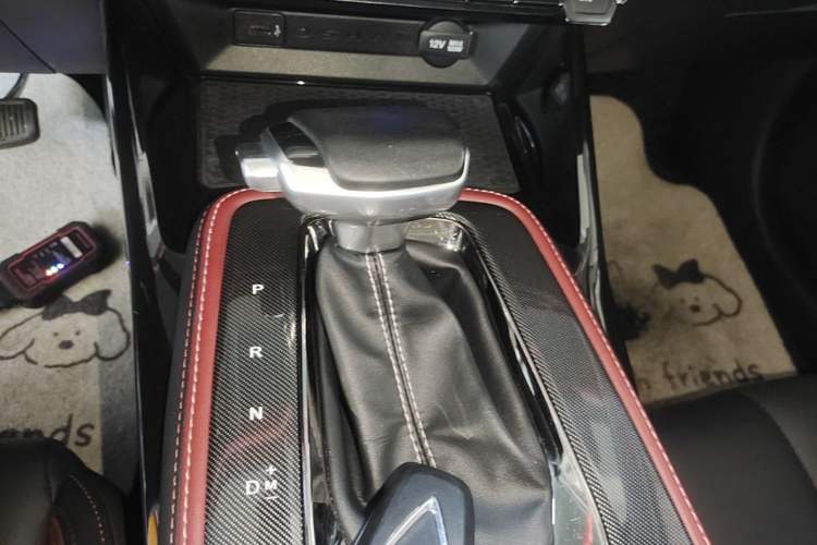 Used CHANGAN OSHAN X5 2021 1.5T DCT Flagship Edition Gear Lever