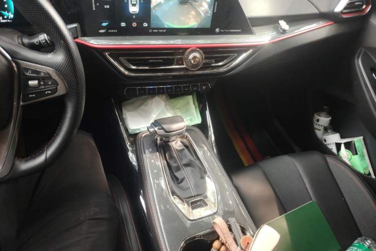 Used CHANGAN OSHAN X5 2021 1.6L CVT Flagship Model Gear Lever