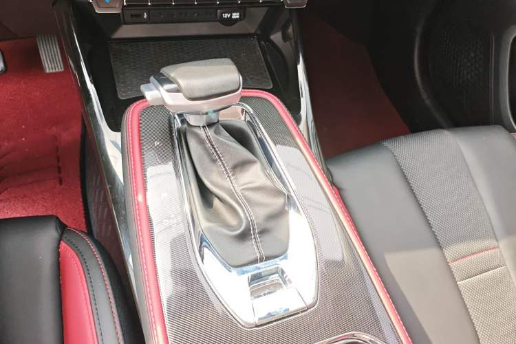 Used CHANGAN OSHAN X5 2021 Revised Version 1.5T DCT Luxury Edition Gear Lever