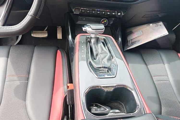 Used CHANGAN OSHAN X5 2021 1.5T DCT Flagship Edition Gear Lever