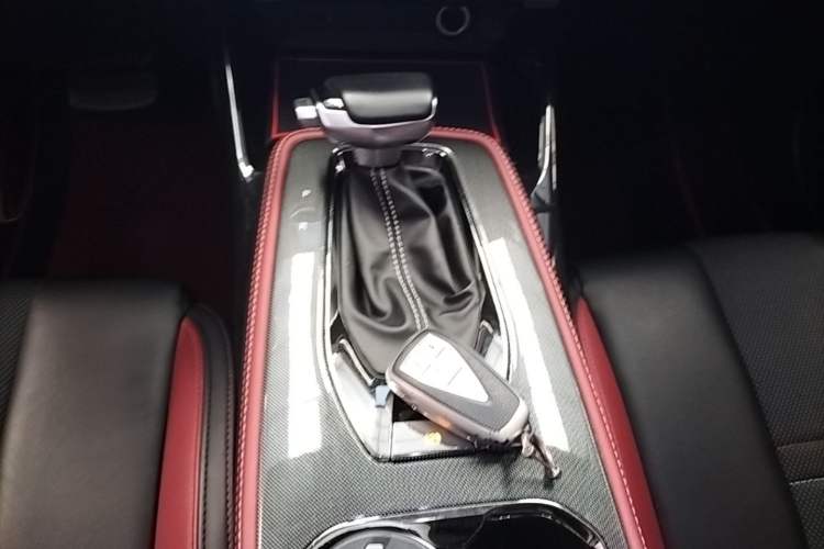 Used CHANGAN OSHAN X5 2021 1.5T DCT Flagship Edition Gear Lever