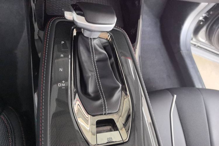 Used CHANGAN OSHAN X5 2021 1.5T DCT Flagship Edition Gear Lever